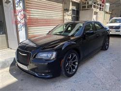کرایسلەر 300